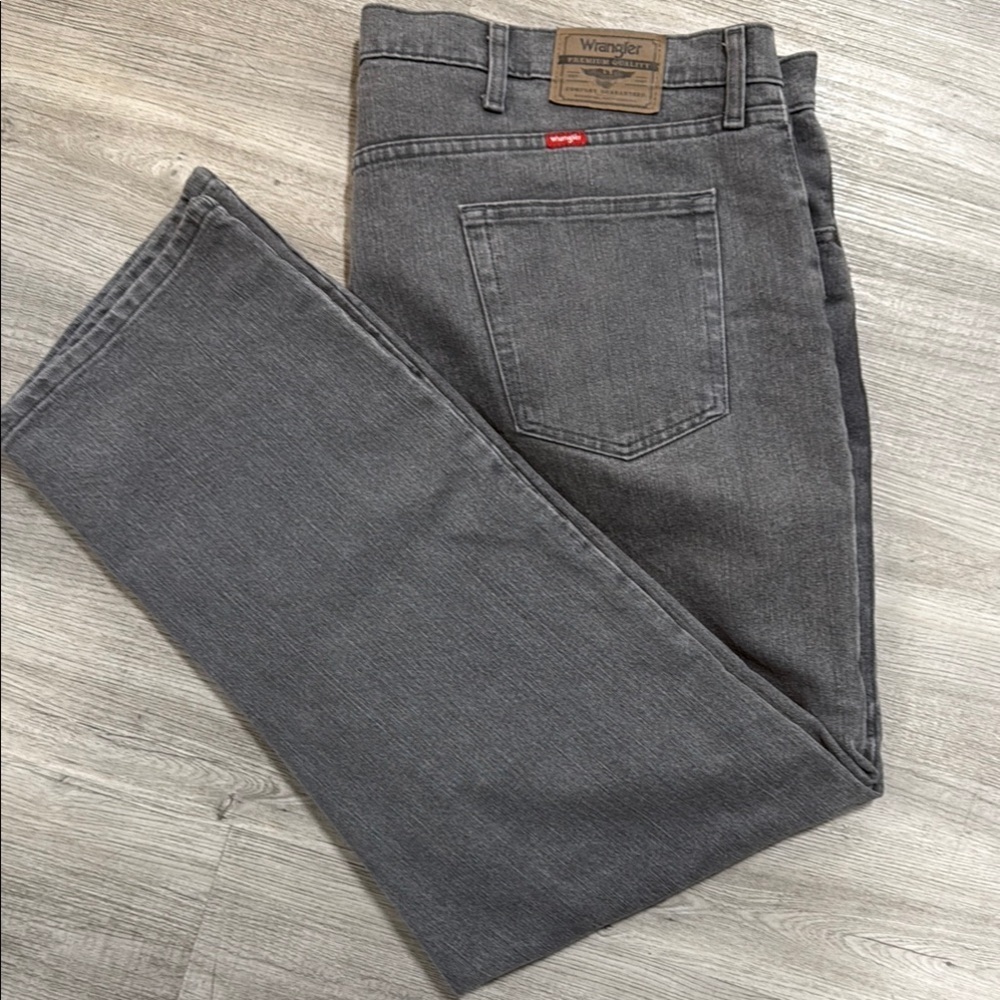Wrangler Men's Gray Jeans 46x30
